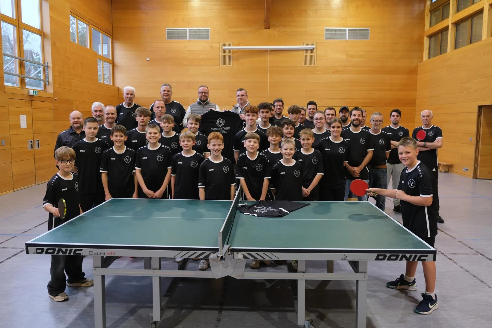 FC Luzencia Niederlützingen – von Feinschliffwerk gesponserter Verein